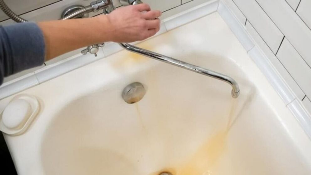 Hay trucos que pueden dejar la ducha bien reluciente (Imagen ilustrativa).