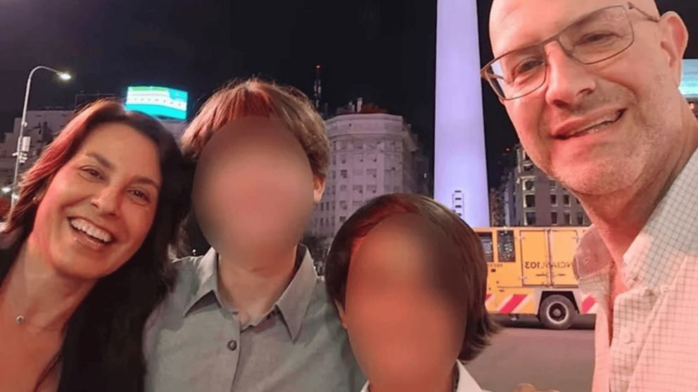 �Crimen intrafamiliar? Cuatro personas fueron halladas muertas en su departamento