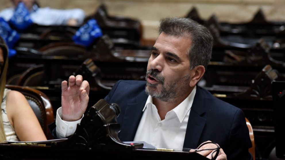 El PRO está dispuesto a negociar un frente con La Libertad Avanza, tras la derrota electoral.