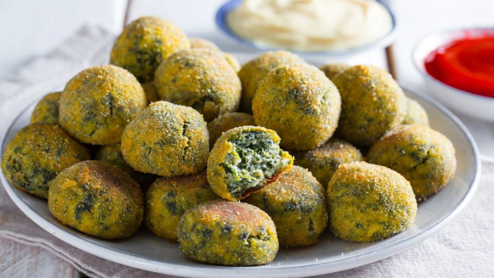 Albóndigas de espinaca y arroz: una receta que se adapta tanto a almuerzos como a cenas livianas.