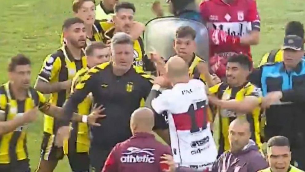 Las sanciones del Tribunal de Disciplina de la AFA tras el escandaloso final entre Deportivo Madryn y Morón