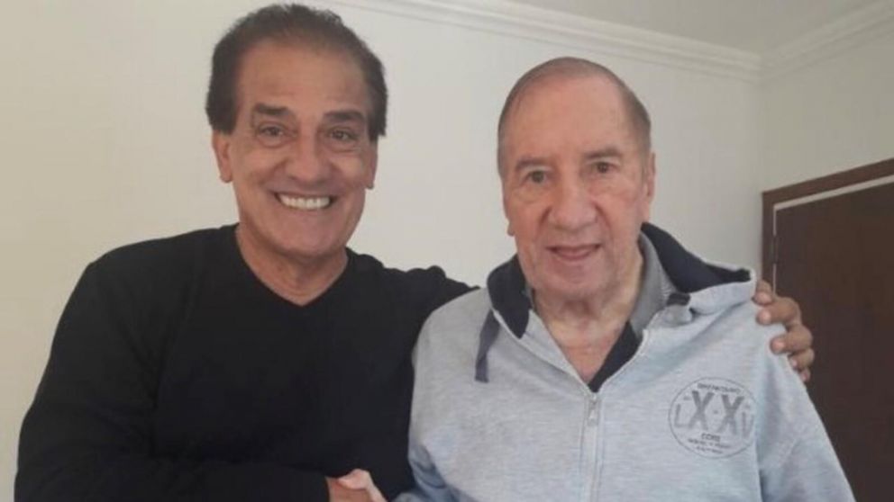 La respuesta de Carlos Bilardo tras enterarse de la muerte de Miguel Ángel Russo: "Me mató ver su reacción"