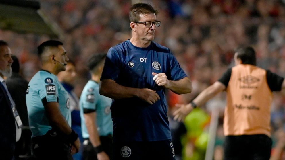 La tremenda sanci�n de la AFA a Alfredo Berti por su expulsi�n en la final de la Copa Argentina que gan� Independiente Rivadavia