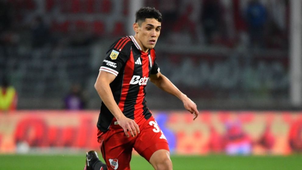 Santiago Lencina extendió su contrato con River con una cláusula de rescisión millonaria