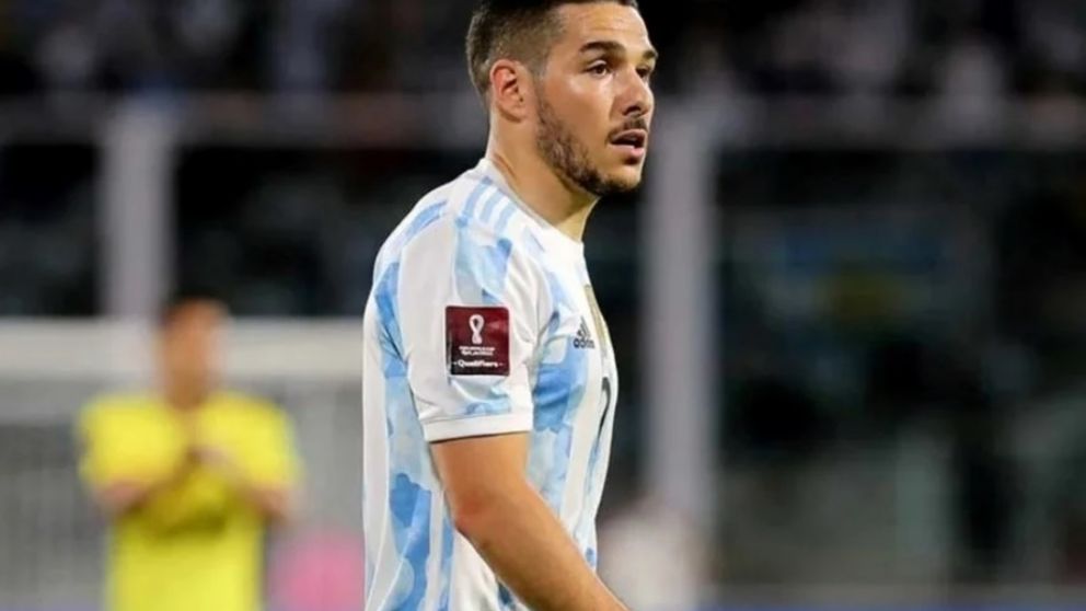 Emiliano Buendía fue convocado de urgencia por Lionel Scaloni para el amistoso Argentina ante Angola