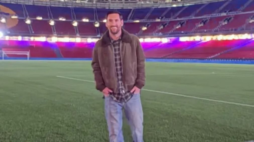 Lionel Messi regres� al Camp Nou, abri� la puerta a un regreso al Barcelona y revolucion� Catalu�a