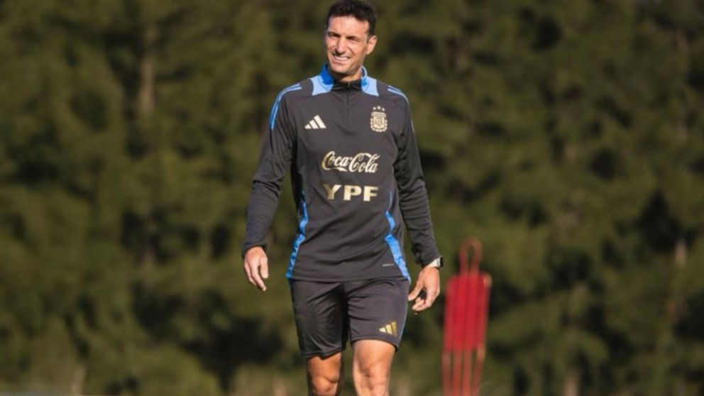 Atención Selección Argentina: el tapado que convocó Scaloni de urgencia para el amistoso ante Angola