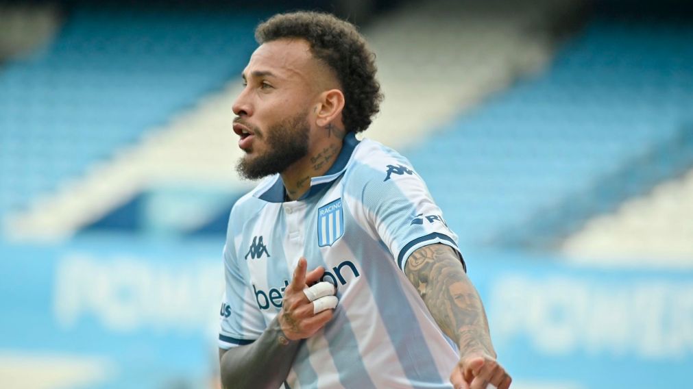 Racing le ganó a Defensa y Justicia y se acerca a los playoffs del Torneo Clausura