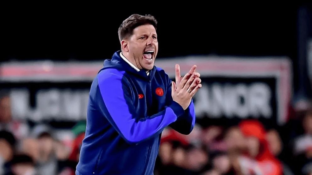 La drástica decisión de Damián Ayude con dos jugadores titulares de San Lorenzo