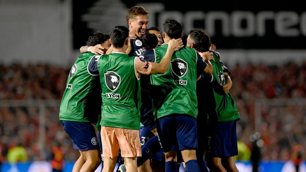 Independiente Rivadavia hizo historia ante Argentinos Juniors y es campeón de la Copa Argentina