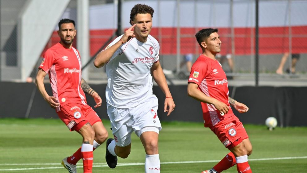 Sonríen Boca y River: Barracas Central le ganó a Argentinos y lo bajó de los puestos de Copa Libertadores