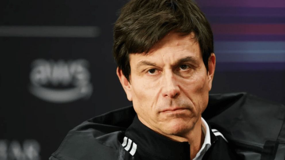 Toto Wolff volvió a sangrar por la herida por el campeonato que Max Verstappen le arrebató a Lewis Hamilton en 2021