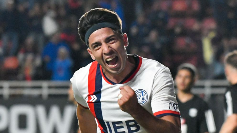 El San Lorenzo de los pibes es el único orgullo de su gente: gran victoria sobre el durísimo Riestra y la ilusión Santa continúa en pie