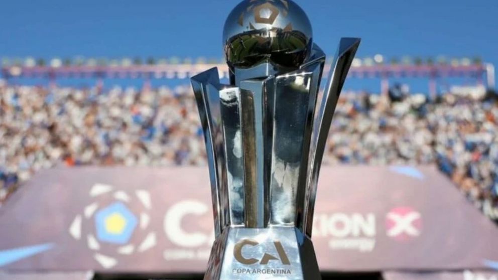 Se confirmaron los árbitros para las semifinales de la Copa Argentina