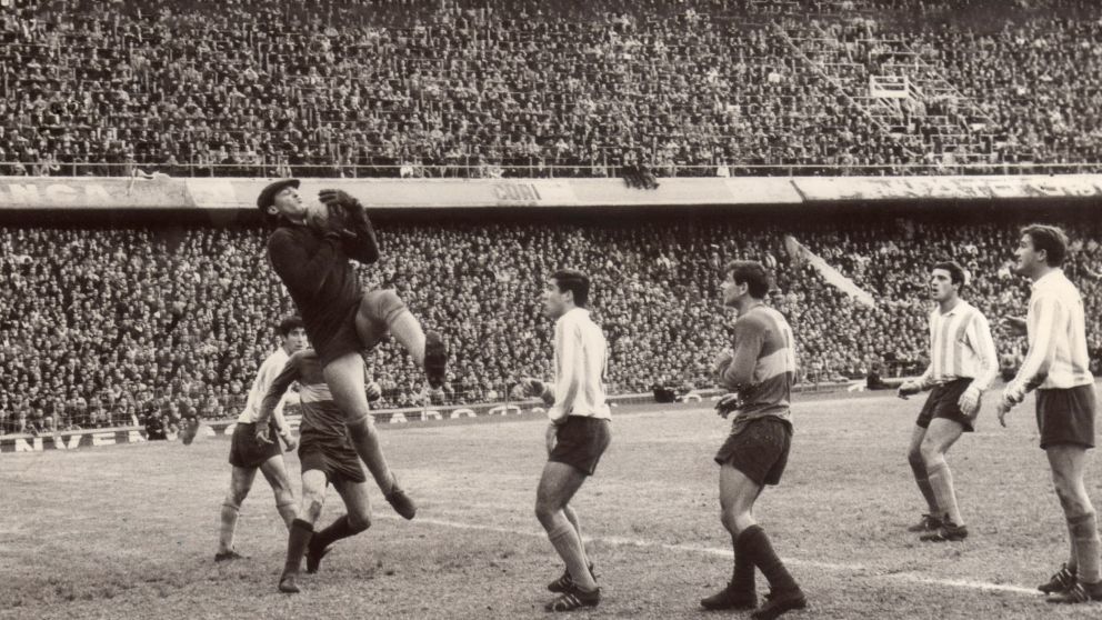 Luis Carrizo, un arquero fenomenal que fue figura del Racing de José