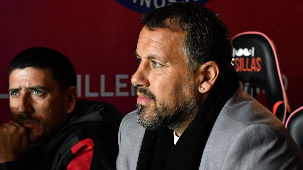 Se terminó la tolerancia y Newell's despidió a Cristian Fabbiani tras la derrota ante Argentinos Juniors