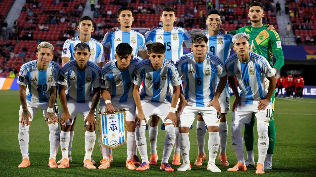La Selección Argentina es finalista del Mundial Sub 20 Chile 2025: cómo le fue en las anteriores definiciones