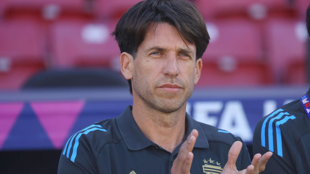 Diego Placente tras la clasificación de Argentina la final del Mundial Sub 20 Chile 2025: "Ojalá podamos traer la copa"