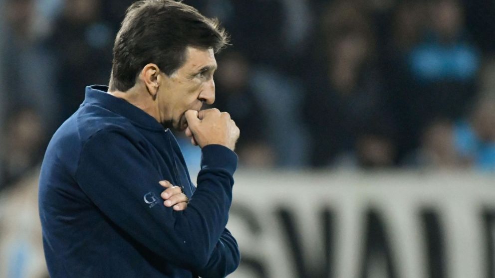 Racing hoy: Gustavo Costas sufre por los lesionados previo a la serie de Copa Libertadores con Flamengo