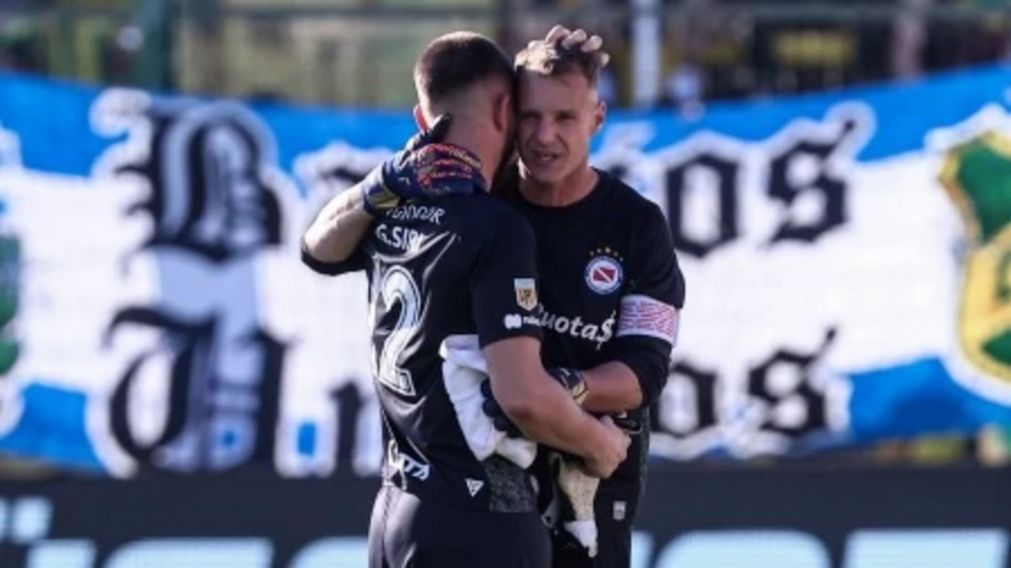 Argentinos comunicó la peor noticia sobre la rodilla del Ruso Rodríguez