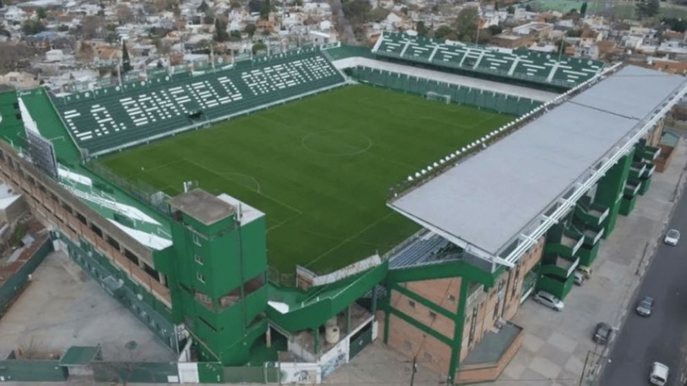 Racing podrá llevar público visitante a la cancha de Banfield