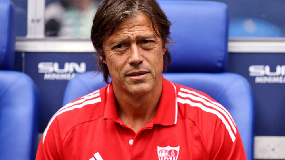 El Sevilla de Almeyda humilló a Barcelona con una goleada implacable