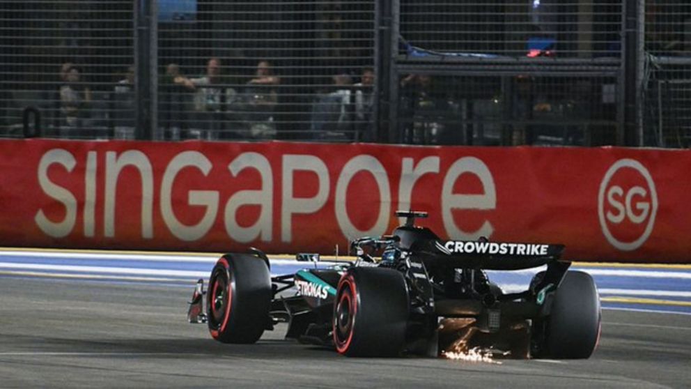 George Russell sorprendió e hizo la pole en en el Gran Premio de Singapur de Fórmula 1 en otra jornada negra de Franco Colapinto