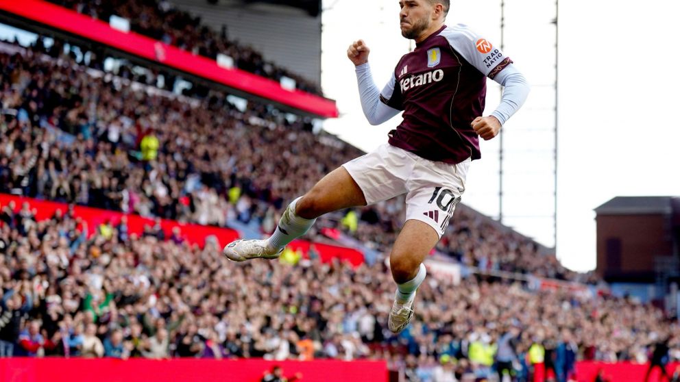 Emiliano Buendía la metió y Aston Villa ganó a pesar de un partido defectuoso de Dibu Martínez
