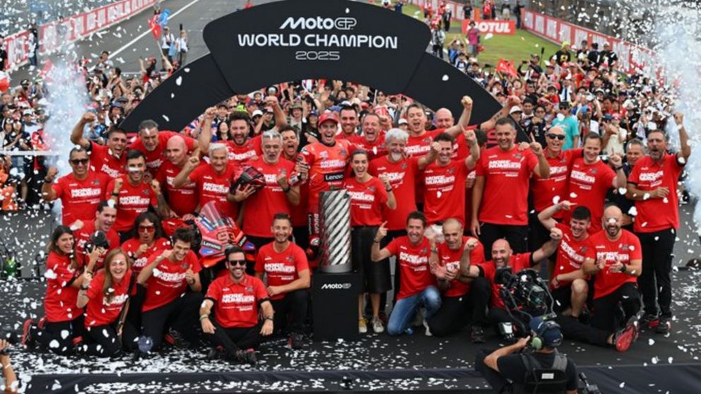 Marc Márquez ganó por séptima vez el Campeonato de MotoGP e hizo historia