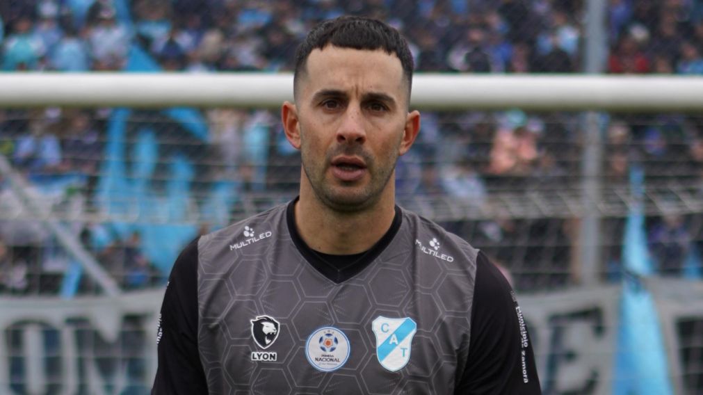 Ezequiel Mastrol�a habl� sobre el compromiso de Temperley para ir por todo
