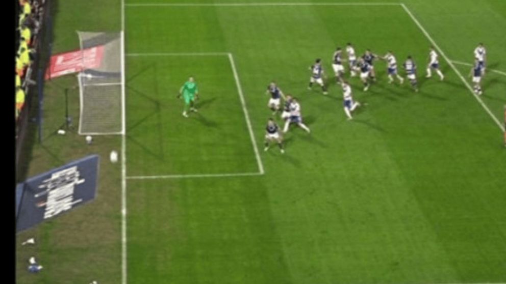 Polémica en Liniers: el gol anulado a Vélez ante Racing que provocó la locura de los mellizos Barros Schelotto