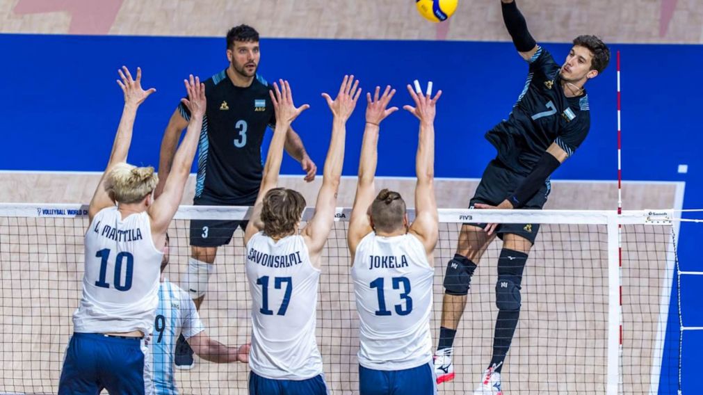Argentina sufri� demasiado pero gan� con gran remontada ante Finlandia en el debut del Mundial de V�leibol de Filipinas