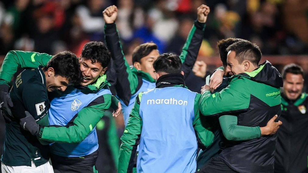 Una leyenda se ofreció a volver a Bolivia para jugar el repechaje del Mundial 2026, pero el DT lo despreció: "No es serio..."