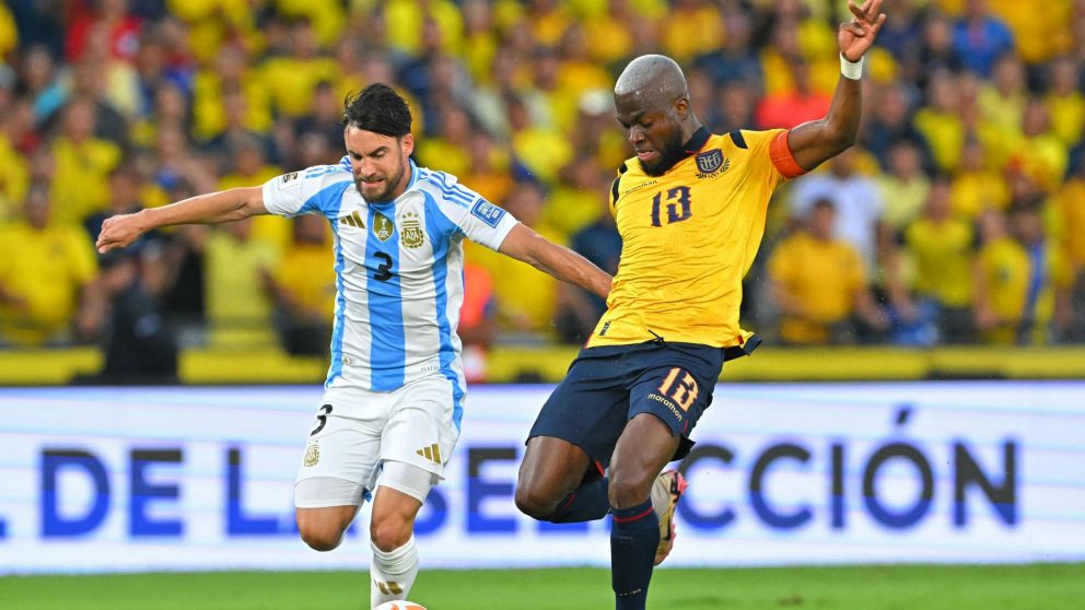 Con polémica, la Selección Argentina se despidió con una derrota ante Ecuador en el cierre de las Eliminatorias