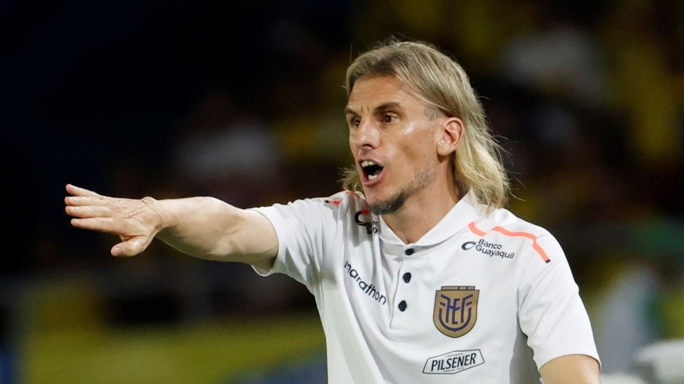 Atento Scaloni: la desafiante decisión de Beccacece en Ecuador para enfrentar a la Selección Argentina