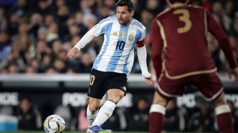 Video: la pelea entre Lionel Messi y el capitán de Venezuela en el entretiempo del partido de la Selección Argentina