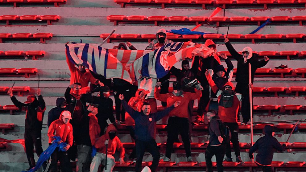 Desde la U. de Chile chicanearon a los de Independiente tras el fallo de Conmebol que condenó al Diablo: "A reclamar a la FIFA"