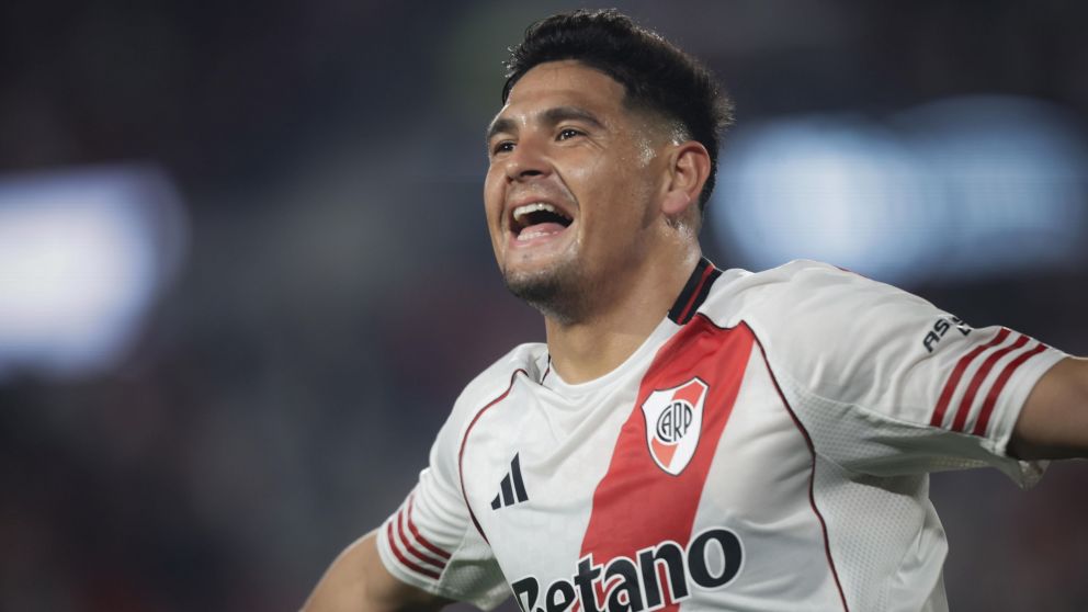 Maxi Salas enfrentará con River por primera vez a Racing y le restó importancia: "Es un partido más"