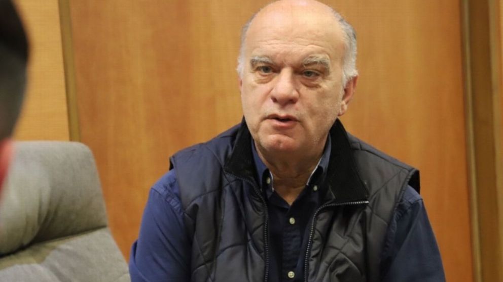 Grindetti viajó a Paraguay para reunirse con la Conmebol tras el escándalo: "Venimos a defender los intereses de Independiente"