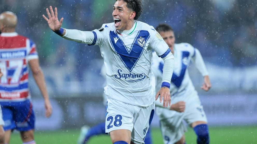 Vélez se llevó puesto a Fortaleza y clasificó a los cuartos de final de la Copa Libertadores