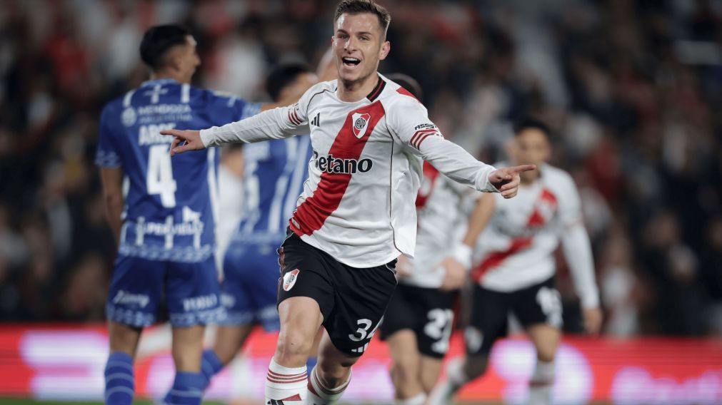 River se lució con un show de goles mientras tiene en la mira la Copa Libertadores: tremenda victoria ante Godoy Cruz