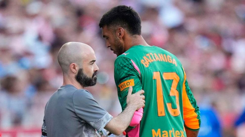 El argentino Paulo Gazzaniga vivió una pesadilla en el estreno de Girona en La Liga