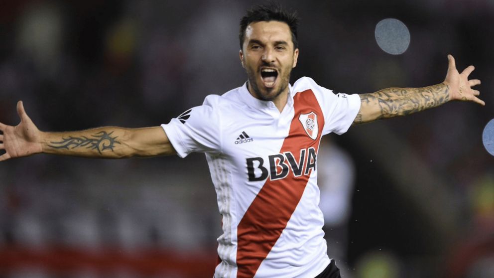 Ignacio Scocco estuvo en Olga y sorprendió al estallar de bronca por las críticas a Edinson Cavani por su mal momento en Boca