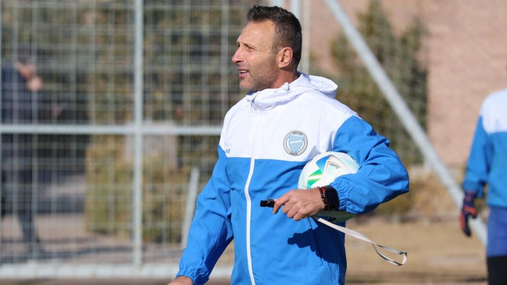 Godoy Cruz es rápido para los mandados: presentó a Ribonetto media hora después de anunciar la salida de Solari