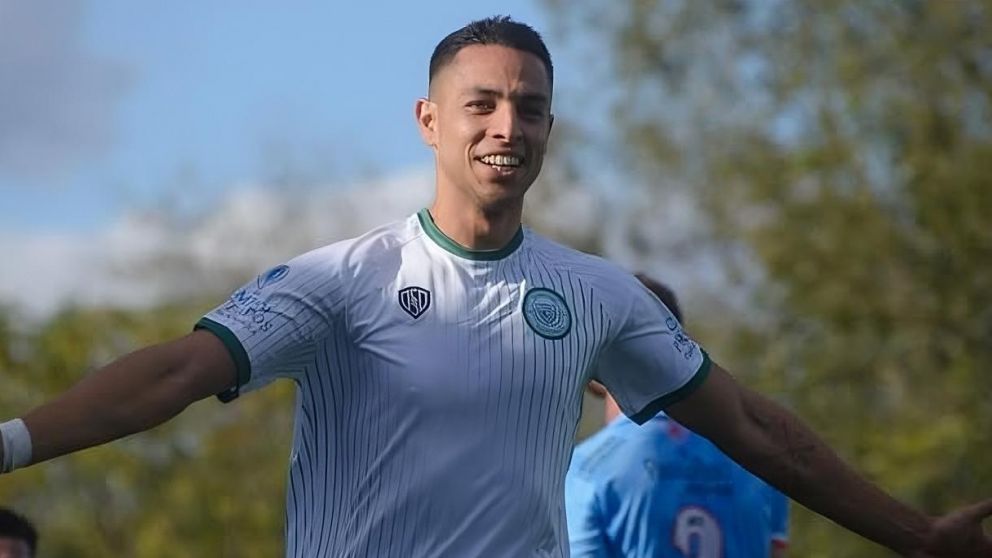 Ignacio Huguenet se mostró orgulloso del presente de Camioneros en la Primera C