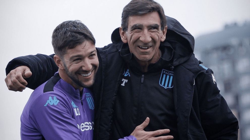 El mensaje de Racing sobre Luciano Vietto que ilusiona a Gustavo Costas