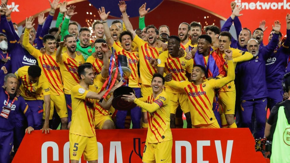 Fue campeón con Lionel Messi en Barcelona y jugará la Copa Libertadores en un equipo de Brasil