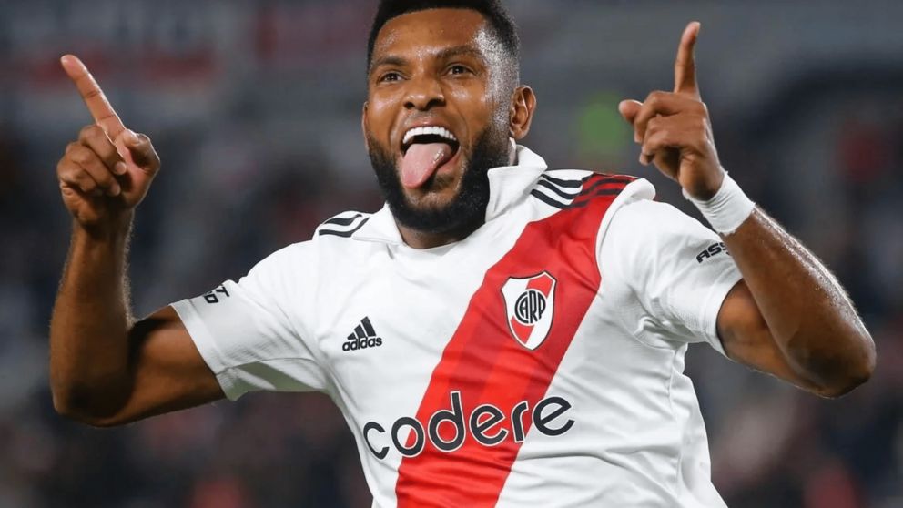 La tajante decisión de Jorge Brito tras la oferta de Tigres a River por Miguel Borja