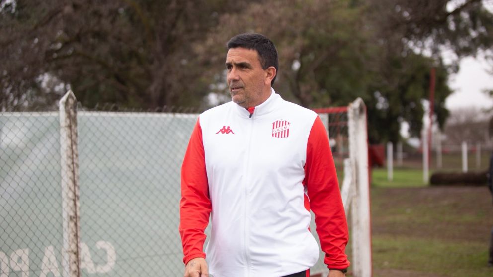San Martín de Tucumán echó a su DT y anunció a Mariano Campodónico a pesar de ser puntero y jugar con River por Copa Argentina