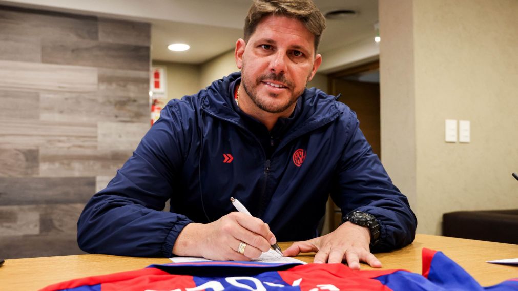 El pánico de Damián Ayude por la posibilidad de perder un jugador clave de San Lorenzo